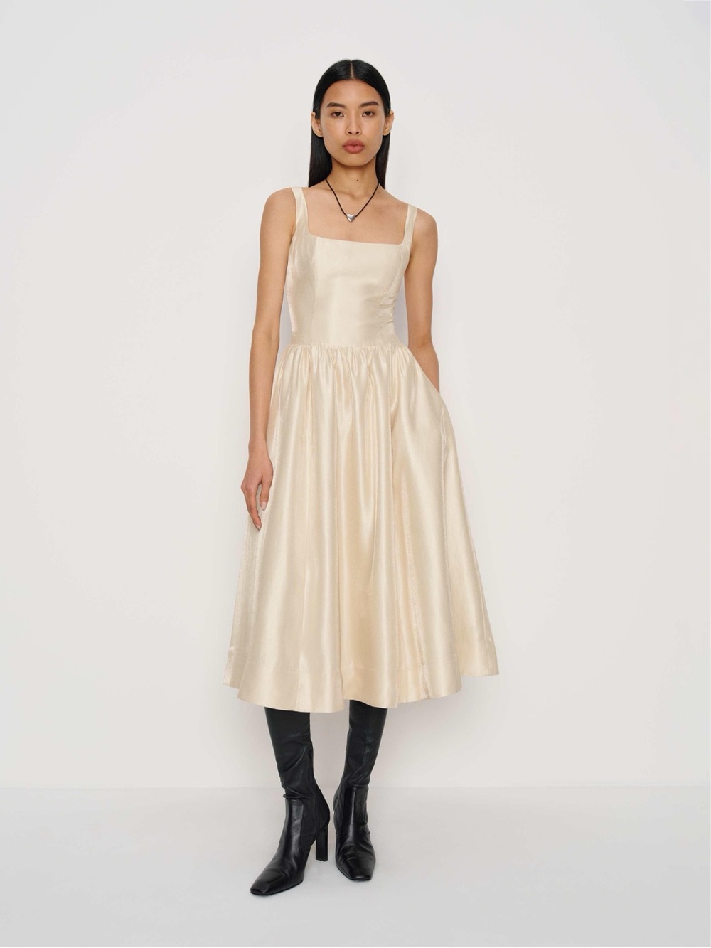 NWT Reformation Janu Dress in Cream Size 2